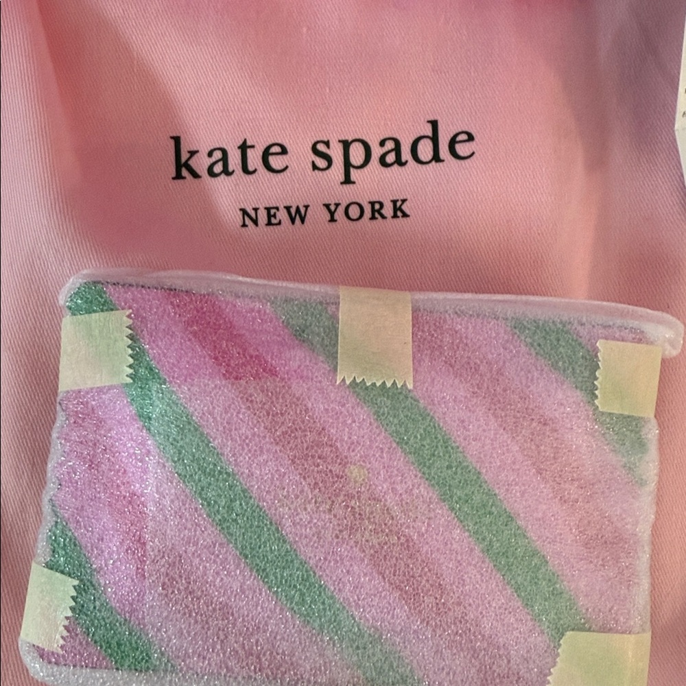 Kate spade sticky situation bag with coin holder. Both NWT. W/dust bag. - Picture 5 of 13